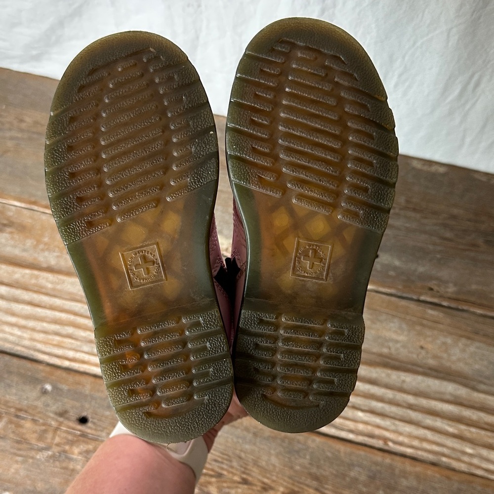Dr. Martens Pink Kids Lace-Up Boots - Picture 5 of 5